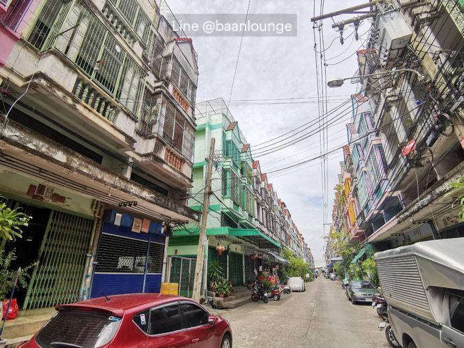 รูป ขายตึกแถว อาคารพาณิชย์ ถนนพุทธมณฑลสาย 1 ซอย 5 เพชรเกษม 3.5 ชั้น - รูปที่ 3/43