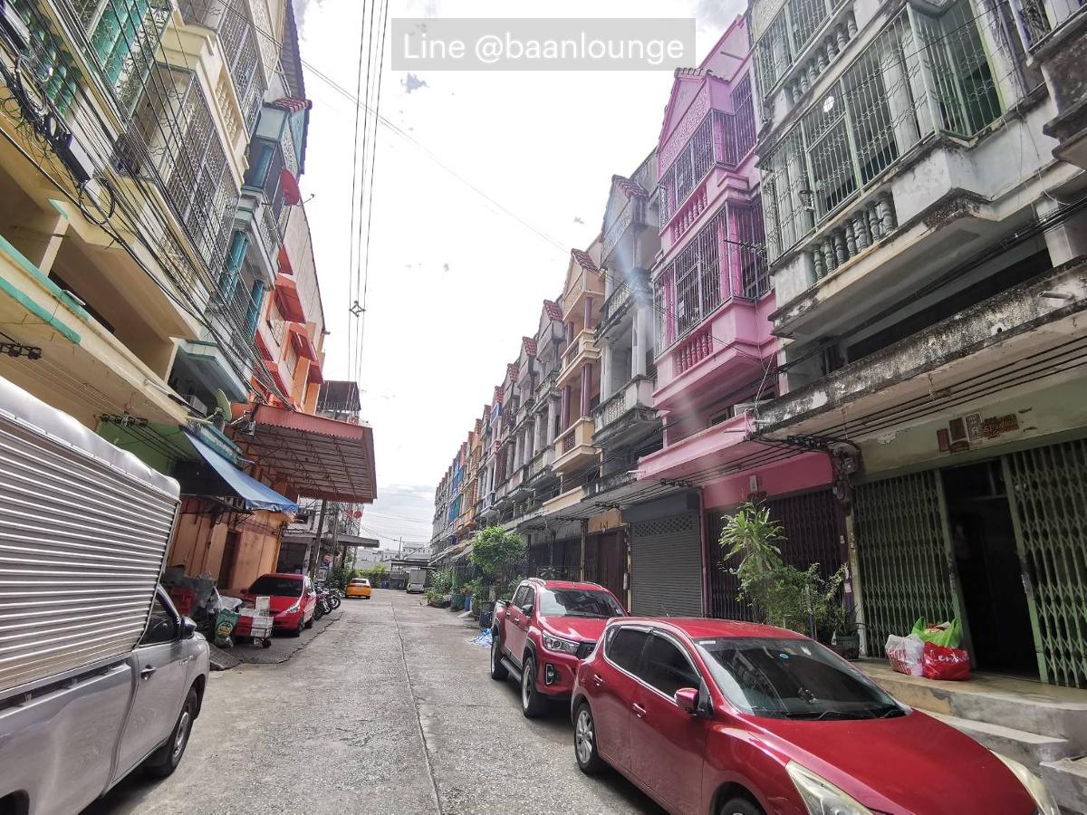 รูป ขายตึกแถว อาคารพาณิชย์ ถนนพุทธมณฑลสาย 1 ซอย 5 เพชรเกษม 3.5 ชั้น - รูปที่ 4/43