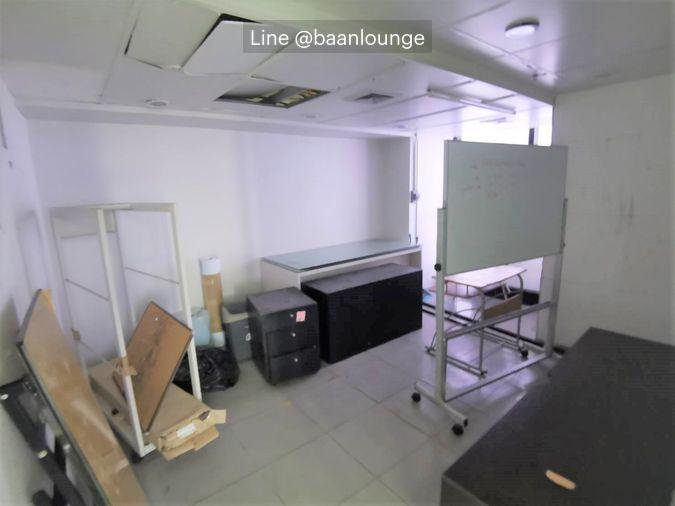 picture Phayathai Plaza office size 120 sq m, near bts Phayathai and airport link Ratchathewi - 5/6