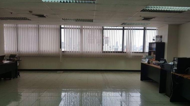 picture office for sale Phayathai Plaza bts Phayathai airport link Ratchathewi - 2/11
