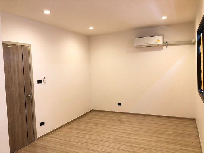 รูป ทาวน์โฮม 3 ชั้นครึ่ง พื้นที่ 21.6 ตารางวา ชิเซน พัฒนาการ 32 (Shizen Phatthanakan 32) - รูปที่ 16/30