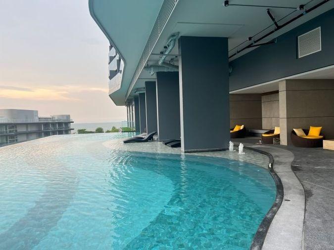 picture Luxury Penthouses for sale, 180 degree sea view, good location on a private beach. - 8/13