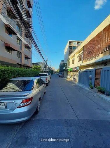 picture Commercial building for sale, Soi Pracharat Bamphen 9 mrt, Huay Kwang MRT, Ratchadaphisek - 2/6