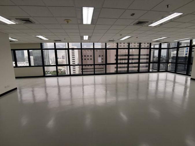picture  Office for rent silom complex Silom Bangrak - 1/6