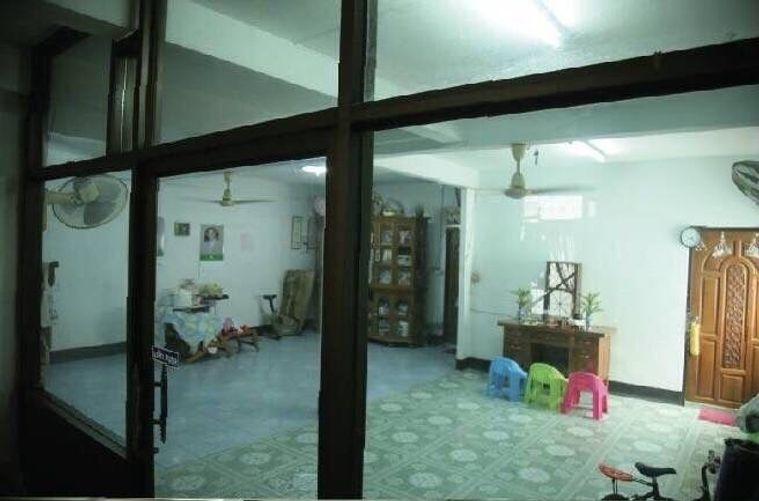 รูป ขาย ตึกแถว อาคารพาณิชย์ 3 ชั้นครึ่ง ขนาด 32 ตรว  ซอยเลิศพัฒนาเหนือ  - รูปที่ 12/26