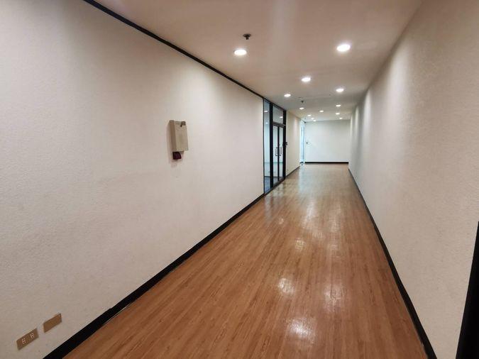 รูป เช่าออฟฟิศ Office สีลม คอมเพลกซ์ สีลม บางรัก silom complex - รูปที่ 2/6