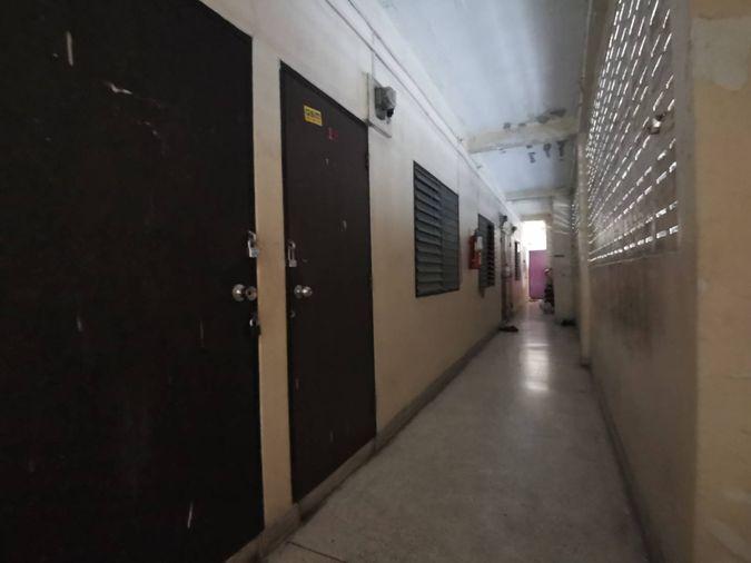 picture For Sale commercial buildings, apartments, Soi Wanglang 6, Siriraj, Prannok - 5/13