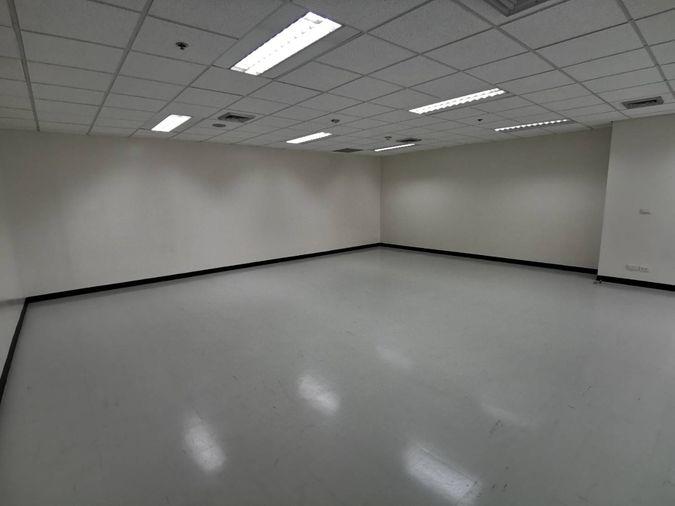 รูป เช่าออฟฟิศ Office สีลม คอมเพลกซ์ สีลม บางรัก silom complex - รูปที่ 3/6