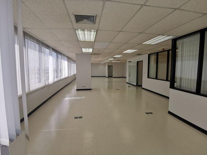 picture Office for rent 42 Tower  Size  210 sqm. - 1/10