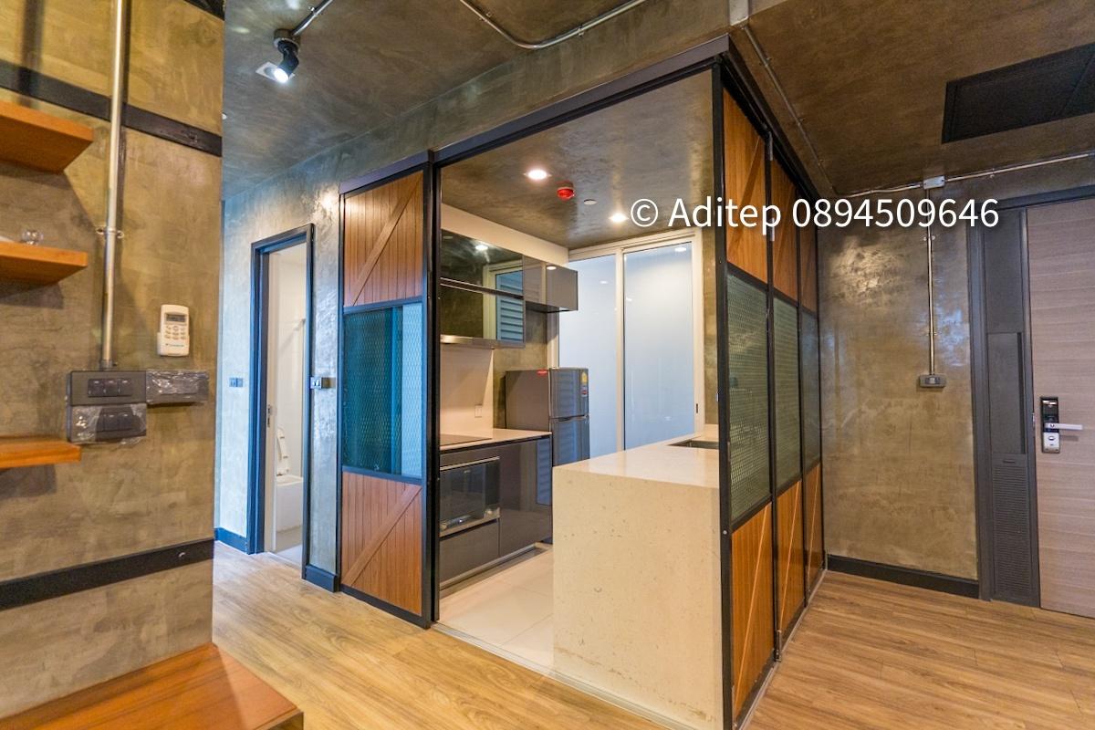 รูป ขายคอนโด The Room สาทร ถนนปั้น 2 ห้องนอน 2 ห้องน้ำ 78 ตรม. ห้องมุม ตกแต่งใหม่ Industrial Style ใกล้ BTS เซนต์หลุยส์ รร.กรุงเทพคริสเตียน  - รูปที่ 12/29