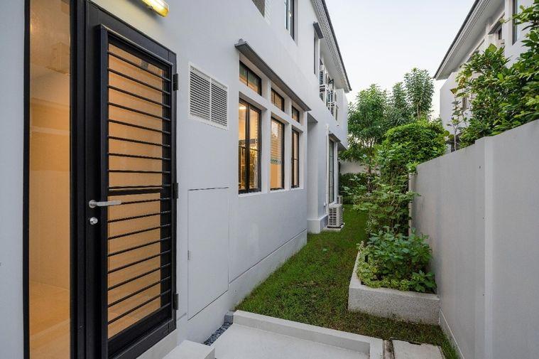 picture Nantawan Rama 9 - New Krungthepkreetha    2 floors    size 106.5 square wah     - 7/44
