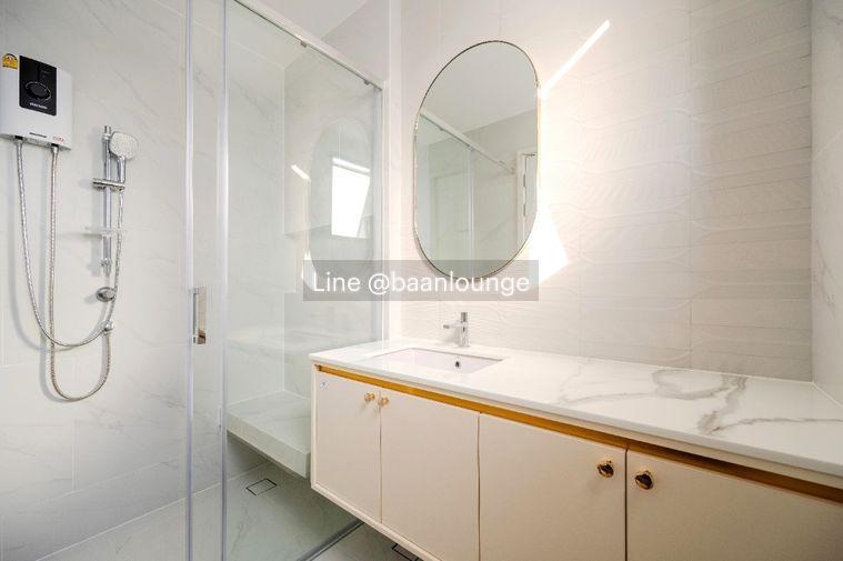 picture Nantawan Rama 9 - New Krungthepkreetha 2 floors size 106.5 square wah - 42/44