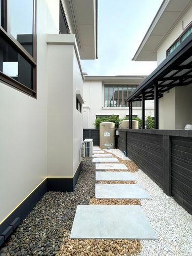 รูป SC0384🔥 ขายด่วนหมู่บ้าน บุราสิริ กรุงเทพกรีฑา 4 ห้องนอน 4 ห้องน้ำ 67.5ตร.ว จอดรถภายในบ้านได้ 4 คัน🔥⬛🟨 📞 065 695 3645🟨⬛ - รูปที่ 22/28