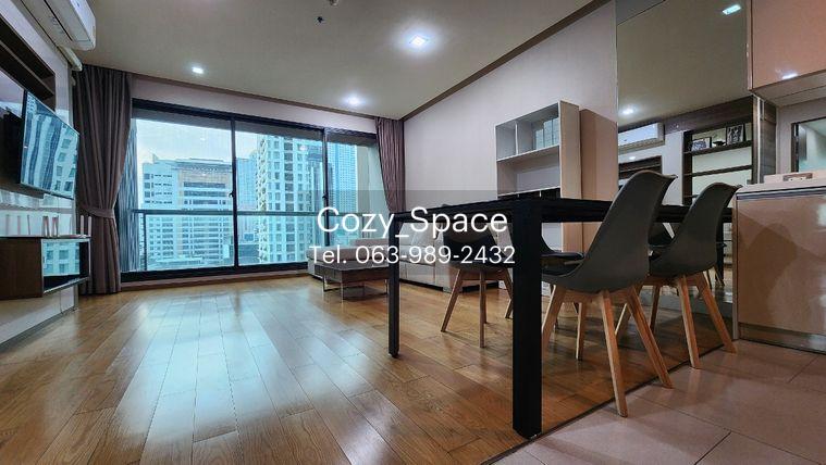 รูป The Address Sathorn 12 | ให้เช่าห้อง 2 นอน ตกแต่งแบบน่าอยู่ เปลี่ยนแอร์ใหม่ ห้องกว้าง ทำเลสะดวกสบาย - รูปที่ 3/12