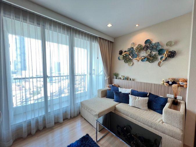 รูป Rhythm Sathorn | ให้เช่า 2 ห้องนอน ชั้นสูง ตกแต่งดีมาก เรียบร้อย เห็นวิวแม่น้ำ ราคาจับต้องได้ ใกล้รถไฟฟ้ - รูปที่ 1/12