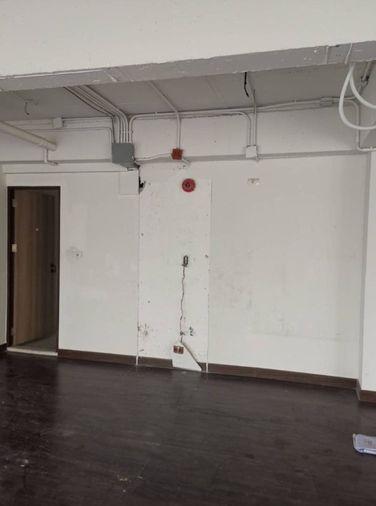 picture  retail space for rent in sathorn Soi Sukhumvit 49    5th floor - 7/10