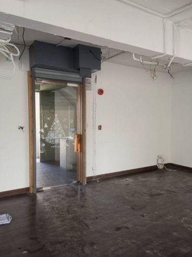 picture  retail space for rent in sathorn Soi Sukhumvit 49    5th floor - 6/10