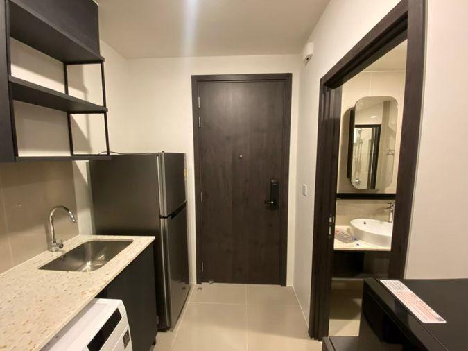 รูป  Rds-3370 ให้เช่าคอนโด  XT Huaikhwang  นัดชมห้อง 👉line : @propertyfinder  - รูปที่ 4/6