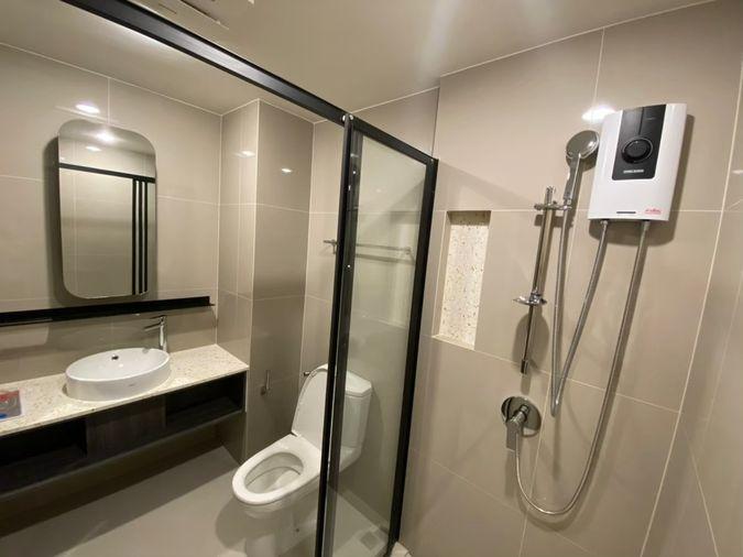 รูป  Rds-3370 ให้เช่าคอนโด  XT Huaikhwang  นัดชมห้อง 👉line : @propertyfinder  - รูปที่ 6/6