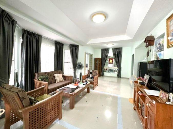 รูป ขายด่วน‼️บ้านเดี่ยว หมู่บ้านพฤกษ์ลดา ราชพฤกษ์ - ติวานนท์ 52 ตร.ว. 4 นอน 2 น้ำ 1 ห้องทำงาน จอดรถ 2 คัน / ต่อเติมห้องรับแขกและห้องครัวเพิ่ม ทำใหม่  - รูปที่ 30/39