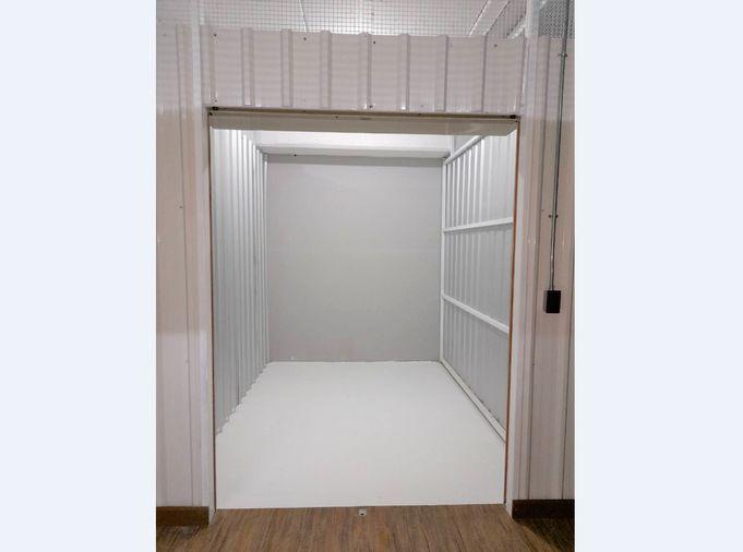 รูป Call : 095-768-8728 โกดังให้เช่า ห้องเก็บของให้เช่า Self-Storage ให้เช่า ขนาด 4-500 ตารางเมตร ภายในเมืองทองธานี ใกล้จุดขึ้น-ลงทางด่วน เพียง 3 นาที - รูปที่ 2/12