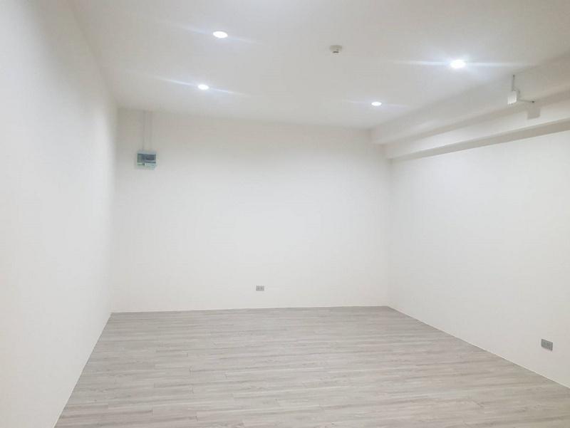 picture Call : 084-330-9497 Office for rent Tambon Ban Mai, Pak Kret District, Nonthaburi - 5/8