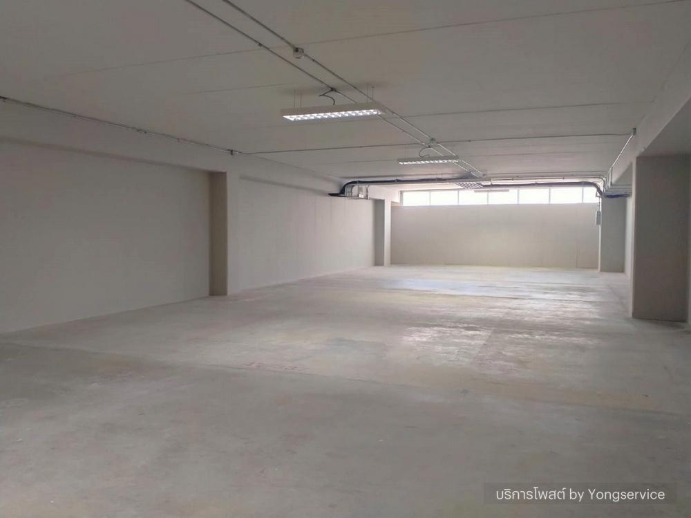 รูป Call : 095-768-8728 โกดังให้เช่า ห้องเก็บของให้เช่า Self-Storage ให้เช่า ขนาด 4-500 ตารางเมตร ภายในเมืองทองธานี ใกล้จุดขึ้น-ลงทางด่วน เพียง 3 นาที - รูปที่ 5/12