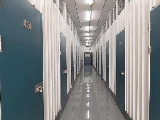 รูป Call : 095-768-8728 โกดังให้เช่า ห้องเก็บของให้เช่า Self-Storage ให้เช่า ขนาด 4-500 ตารางเมตร ภายในเมืองทองธานี ใกล้จุดขึ้น-ลงทางด่วน เพียง 3 นาที - รูปที่ 1/12