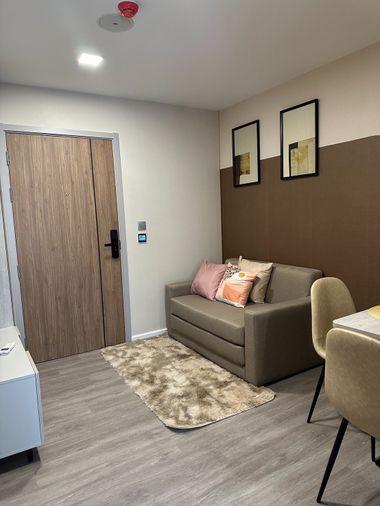รูป คอนโด Atmoz Portrait ศรีสมาน ติดถนนใหญ่ ตรงข้ามโรบินสันศรีสมาน 1 Bedroom Exclusive 25 ตร.ม - รูปที่ 1/12