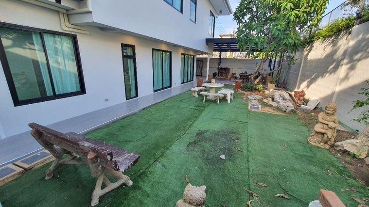 picture (Available 1 Jan25 ) House for rent in Lat Phrao, Village, Ruam Chok Subdistrict Chok Chai 4 - 8/44