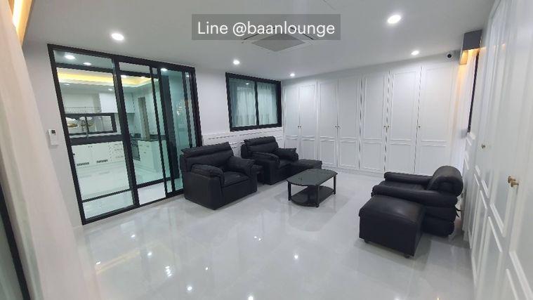picture House for rent in Lat Phrao, Village, Ruam Chok Subdistrict Chok Chai 4 - 35/44