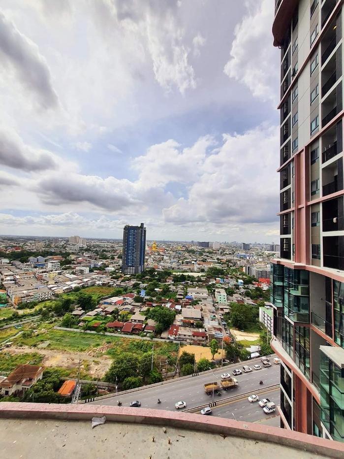 picture Quiet room with clear view. Condo attached to BTS Skytrain. Altitude Unicorn Sathorn - Tha Phra. - 11/20