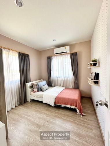 picture 2-story townhome, Nong Kham, Banana Farm, starting at 1.79 million baht. - 3/16