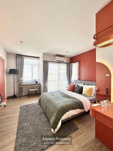 picture 2-story townhome, Nong Kham, Banana Farm, starting at 1.79 million baht. - 8/16