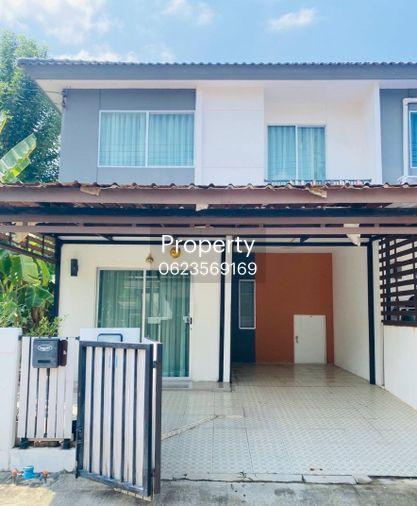 picture Townhouse for sale renovated ready move in only2m. Please add line paolin1 - 7/7