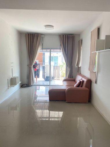 picture Townhouse for sale renovated ready move in only2m. Please add line paolin1 - 5/7