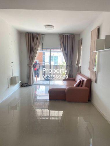 picture Townhouse for sale renovated ready move in only2m. Please add line paolin1 - 5/7