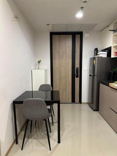 รูป ให้เช่า🔥Oka haus sukhumvit36🔥 เดินทางสะดวกใกล้ BTS ทองหล่อ เฟอร์นิเจอร์ เครื่องใช้ไฟฟ้าครบ - รูปที่ 6/9
