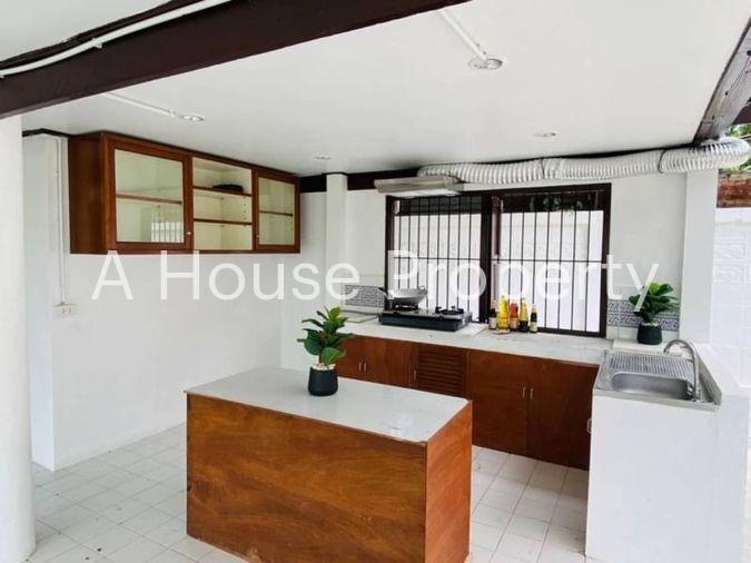 รูป บ้านมือสองศรีราชา ริมเขา บางพระ สไตล์รีสอร์ท ชลบุรี - รูปที่ 9/15