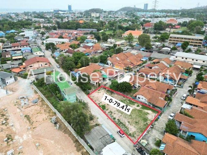 picture Land for sale, Soi Wat Wang Hin, Surasak, Sriracha, near Robinson Sriracha, Chonburi. - 2/7