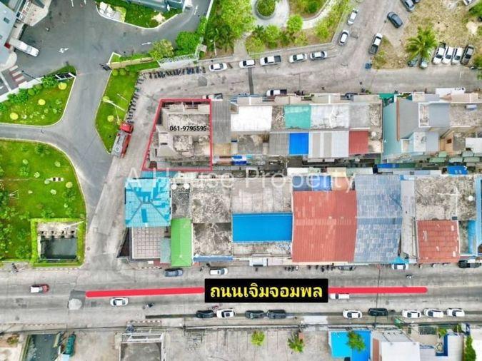 รูป ตึกอาคารพาณิชย์มือสอง ศรีราชา 2คูหาครึ่ง หัวมุม ใกล้เกาะลอยศรีราชา ชลบุรี - รูปที่ 4/12