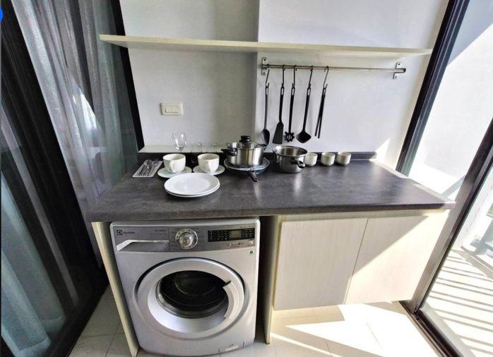 picture for rent The Base Park West. 2beds 49sqm. Line id: @pfagent - 4/9
