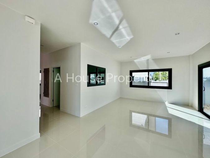 รูป บ้านมือสองศรีราชา ศุภาลัย ไพร์ด ศรีราชา บ้านเปล่า ทำเลดี เดินทางสะดวก ชลบุรี - รูปที่ 3/8