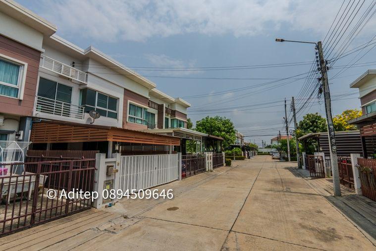 รูป ขายทาวน์เฮ้าส์ หมู่บ้านโนโววิลล์ วงแหวน-บางใหญ่ ขนาด 2 ชั้น 21 ตรว. 3 ห้องนอน 2 ห้องน้ำ บ้านรีโนเวทใหม่ พร้อมอยู่ ใกล้ทั้งถนน 345 และถนนกาญจนาภิเษก - รูปที่ 6/29