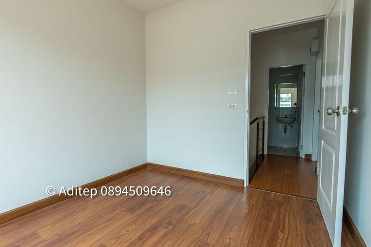 รูป ขายทาวน์เฮ้าส์ หมู่บ้านโนโววิลล์ วงแหวน-บางใหญ่ ขนาด 2 ชั้น 21 ตรว. 3 ห้องนอน 2 ห้องน้ำ บ้านรีโนเวทใหม่ พร้อมอยู่ ใกล้ทั้งถนน 345 และถนนกาญจนาภิเษก - รูปที่ 24/29