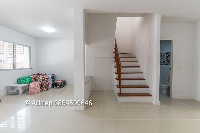 รูป ขายทาวน์เฮ้าส์ หมู่บ้านโนโววิลล์ วงแหวน-บางใหญ่ ขนาด 2 ชั้น 21 ตรว. 3 ห้องนอน 2 ห้องน้ำ บ้านรีโนเวทใหม่ พร้อมอยู่ ใกล้ทั้งถนน 345 และถนนกาญจนาภิเษก - รูปที่ 10/29