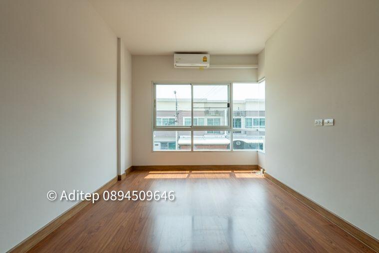 รูป ขายทาวน์เฮ้าส์ หมู่บ้านโนโววิลล์ วงแหวน-บางใหญ่ ขนาด 2 ชั้น 21 ตรว. 3 ห้องนอน 2 ห้องน้ำ บ้านรีโนเวทใหม่ พร้อมอยู่ ใกล้ทั้งถนน 345 และถนนกาญจนาภิเษก - รูปที่ 16/29
