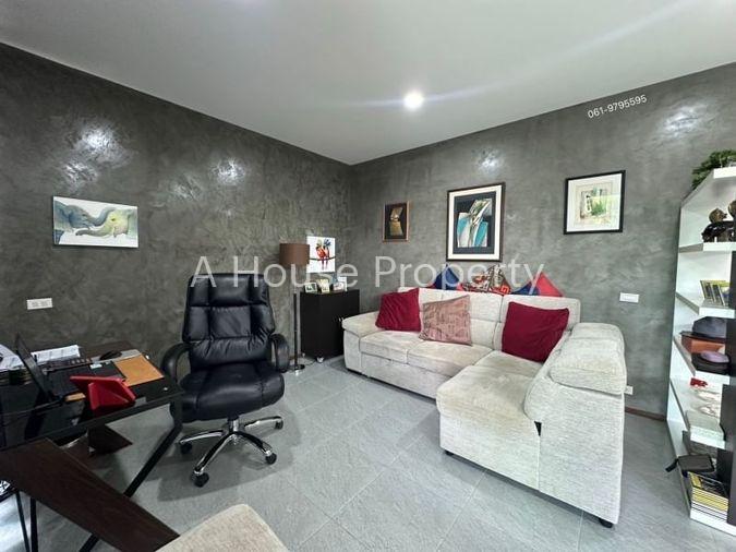 รูป ขายบ้านพัทยา ห้วยใหญ่ บางละมุง ทำเลดี ใกล้เมืองพัทยา พร้อมสระว่ายน้ำ ชลบุรี - รูปที่ 7/17