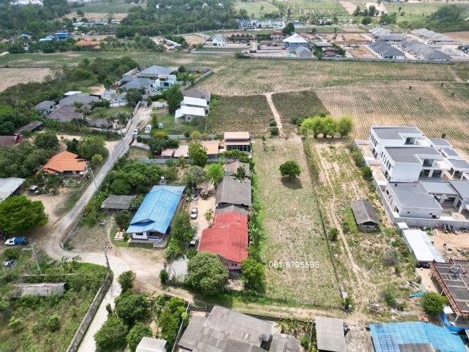 รูป ที่ดินพัทยา ห้วยใหญ่ 668ตรว. พร้อมบ้านและสระว่ายน้ำ ทำเลดี ชลบุรี  - รูปที่ 5/9