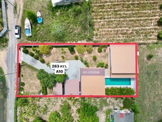 รูป ขายบ้านพัทยา ห้วยใหญ่ บางละมุง ทำเลดี ใกล้เมืองพัทยา พร้อมสระว่ายน้ำ ชลบุรี - รูปที่ 1/17